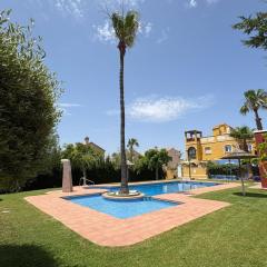 Ideal pool Bungalow HMWY