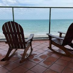 Beachfront Villa in Farallon