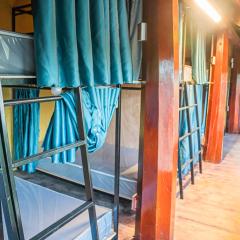 Golden Mountain Hostel Ninh Binh