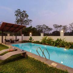 StayVista at Casa Ti Amo with WiFi, AC, Pool, BBQ