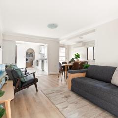 Stylish 2-Bed House in Leichhardt