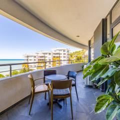 Hill Side Suite 4 by PS