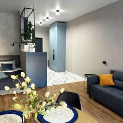 Стильна квартира біля пляжу Аркадія