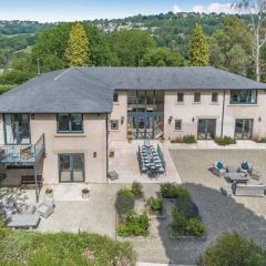 6 Bed in Woodchester oc-w32604