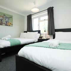 Perfect for Contractors, Tradespeople, pvt parking