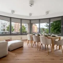 Bright & Spacious Berlin Home