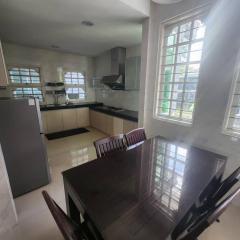Serene Stay- Single Storey SemiD for group