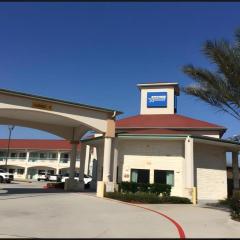 Americas Best Value Inn and Suites IAH Airport North