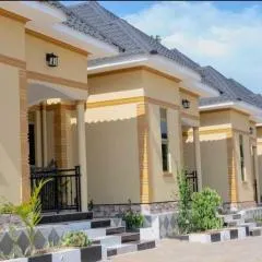 Golden hotel and apartments