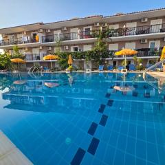 Lecini Studios with Pool, by ZanteWize