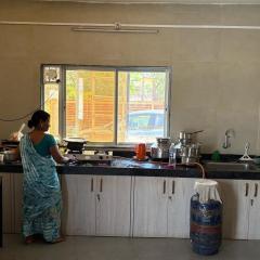 Pali Retreat Riverside Stay with Pool