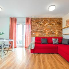 Reymonta Vivid Space Apartment by BookingHost