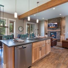 4BR Fraser Getaway Hot Tub Sleeps 10