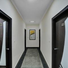 Townhouse Happy Keys Near Iskcon Temple Noida