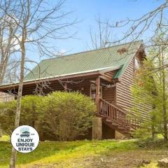 Scenic Solitude at Cabins in the Clouds