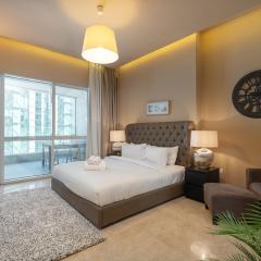 Gorgeous 4-Bedroom Apartment Perfect for Families in Dubai Marina