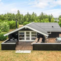 6 person holiday home in Nørre Nebel