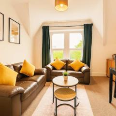 Charming Top Floor Cardiff Gem
