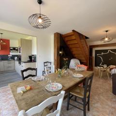 Escapade Nature avec Confort : Gîte 5 Pers., Terrasse, Activités Plein Air, Draps Fournis - FR-1-489-461