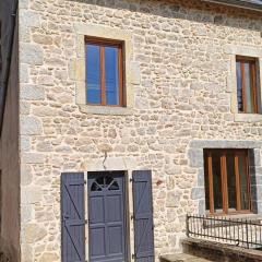 Aventure en plein air: gîte familial avec activités, proche La Loge des gardes et Paléopolis - FR-1-489-454