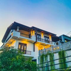 Raji's Luana Lounge - Galle