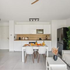 Nice flat for family with pool