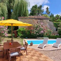 Pause Charentaise chambre avec piscine