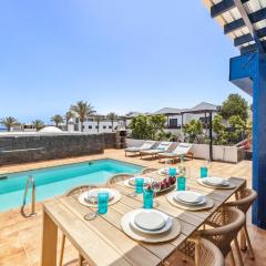 Villa Azur by Aura Villas