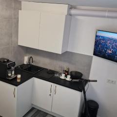 RentA Citywalk Flat