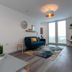 Modern & Spacious 2 Bed Apartment by Old Trafford