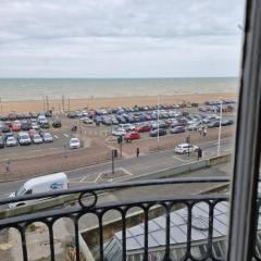 One bedroom sea view sea front apartment
