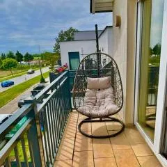 80 m2 Rooftop Apartment with Balcony & Free Parking