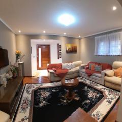 Casa aconchegante com vista maravilhosa!