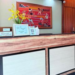 Joyce Apartelle Mandaluyong