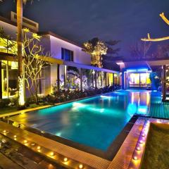 Khao Yai Paradise on Earth