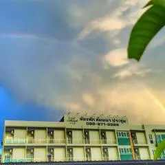 River Residence Saraburi Hotel