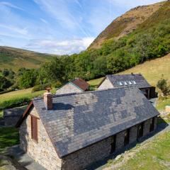 Cwm Clyd Longhouse