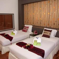 Ayutthaya Grand Hotel