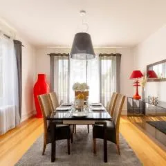 Appartement de Prestige au centre climatisé avec jardin privé