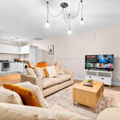 Stylish City Centre Apartment - Balcony - Fast Wi-Fi 116U