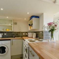 1 Bed in Tresaith 89316
