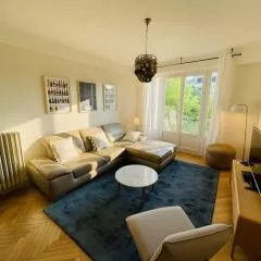 Lappart den face Hyper-centrePrestigieux