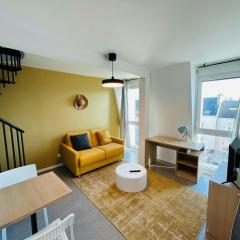 We Live In R - Duplex 503