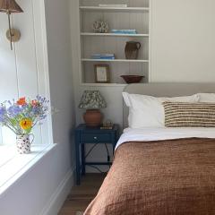 Stamping Cottage near Isles of Scilly Park and Ride