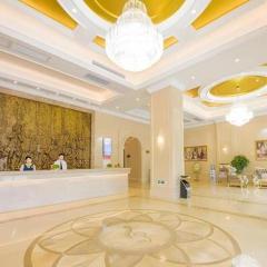 Vienna Classic Hotel Qingyuan Taihe Ancient Cave Scenic Area