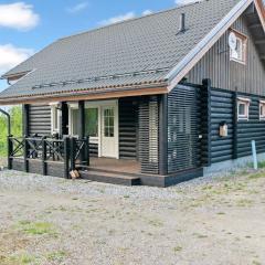 Holiday Home Karhu by Interhome