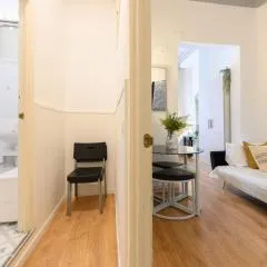 Apartamento de 1 dormitorio con balcón en el corazón de Madrid Temporal CER82º2