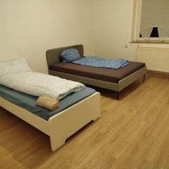Spacious Flat with 3 bedooms for 5-8 guests
