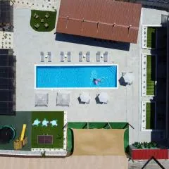 Stork Holiday Apartments - Garden & Sea View