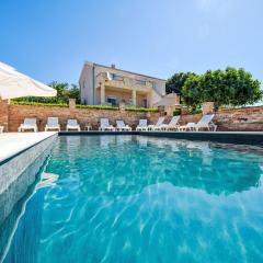 Holiday Home Villa Meri by Interhome